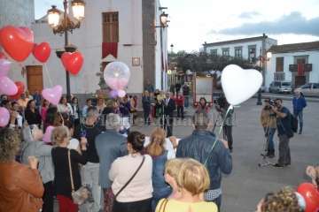 Globos de colores vuelan en Telde por Yurena López (Foto TA)